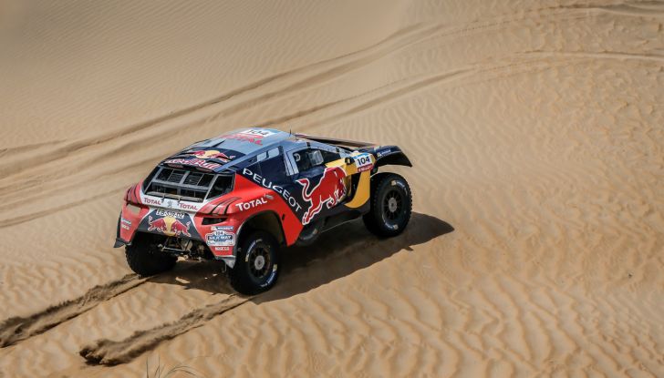 La Peugeot 2008 DKR vince la Mosca Pechino - Foto 8 di 10