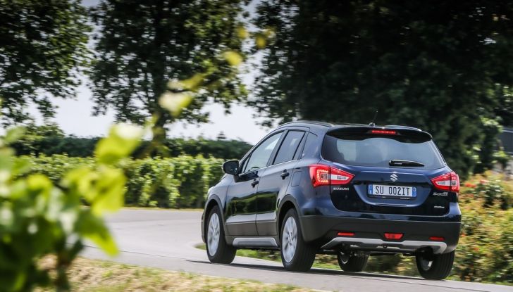 Nuova Suzuki S-Cross, prova su strada, ​prezzi e motorizzazioni - Foto 15 di 25