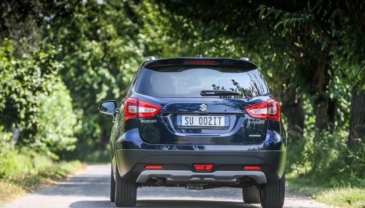 Nuova Suzuki S-Cross, prova su strada, ​prezzi e motorizzazioni - Foto 16 di 25