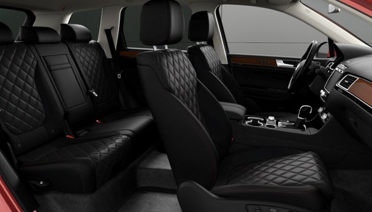 Volkswagen Touareg Executive Edition, versione esclusiva da 64.925 euro - Foto 9 di 9