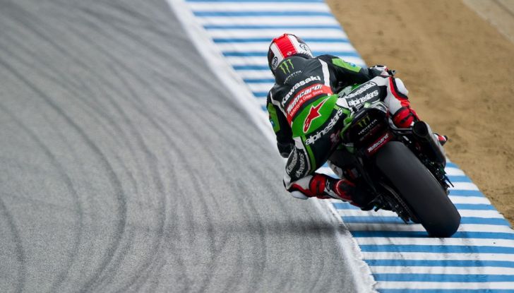 WorldSBK: a Laguna Seca Tom Sykes si è aggiudicato gara 2 - Foto 4 di 6