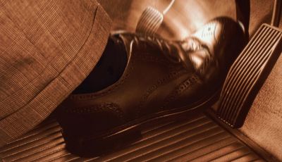 Come controllare e sostituire il liquido dei freni dell’auto