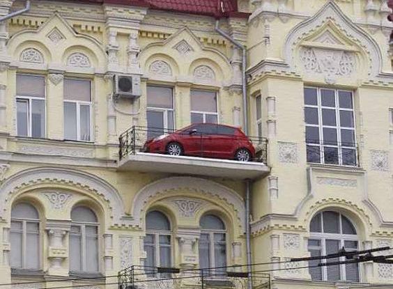 Le pubblicità più pazze e originali del mondo dell’auto - Foto 20 di 26