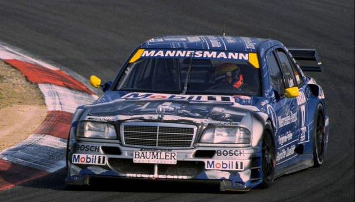 Tutte le auto che hanno fatto la storia vincendo il DTM dal 1984 ad oggi - Foto 13 di 32