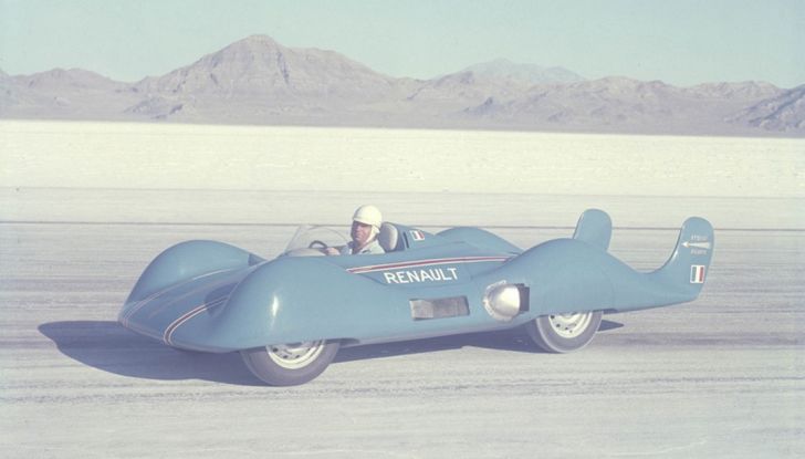 Renault: sessantesimo anniversario per Etoile Filante e Dauphine - Foto 4 di 11