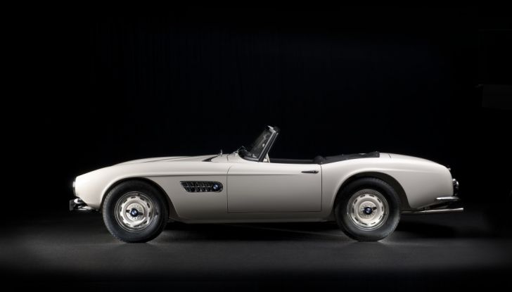 La BMW 507 di Elvis Presley riprende vita a Pebble Beach - Foto 3 di 27