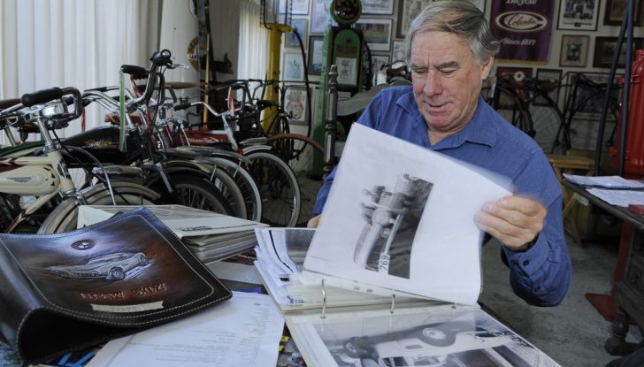 La BMW 507 di Elvis Presley riprende vita a Pebble Beach - Foto 22 di 27