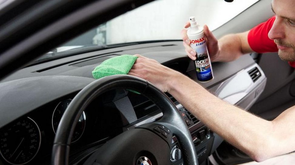 11 - Beauty routine: Come pulire le plastiche dell'auto con 3in1 PLASTICHE