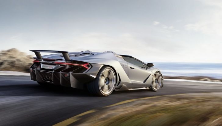 Lamborghini Centenario Roadster: una V12 da 770 CV - Foto 3 di 17