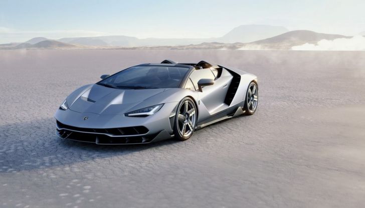 Lamborghini Centenario Roadster: una V12 da 770 CV - Foto 14 di 17