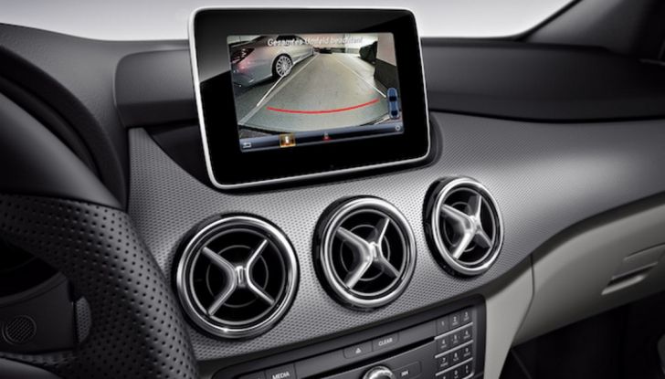 mercedes benz classe B NEXT serie speciale dedicata alle donne