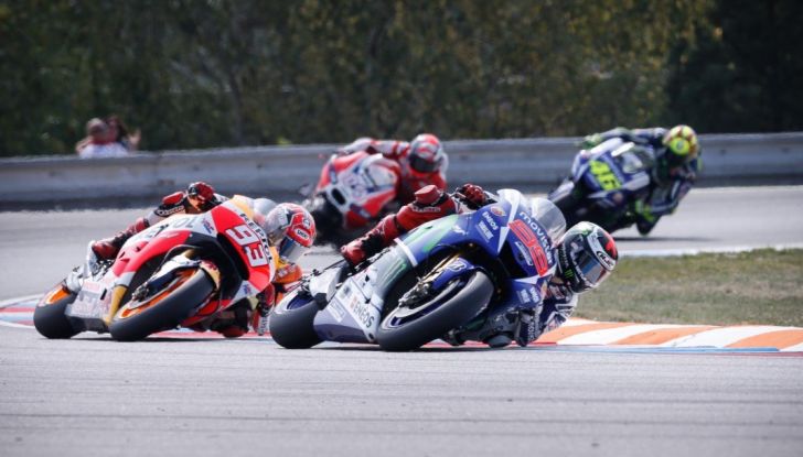 Risultati MotoGP 2016 Brno, FP1 ed FP2: tra Marquez e Ducati - Foto 16 di 21