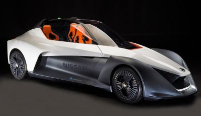 Nissan Bladeglider: tre posti all’avanguardia per l’elettrica di Rio