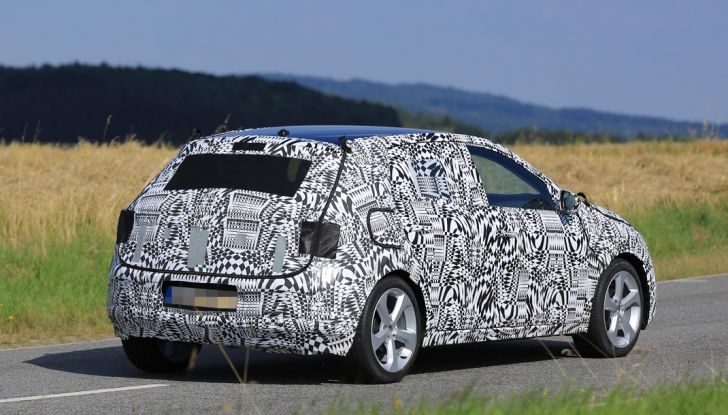 Nuova Volkswagen Polo 2017, prime immagini spia e dati tecnici - Foto 15 di 17