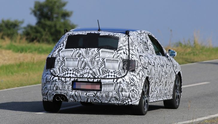 Nuova Volkswagen Polo 2017, prime immagini spia e dati tecnici - Foto 7 di 17