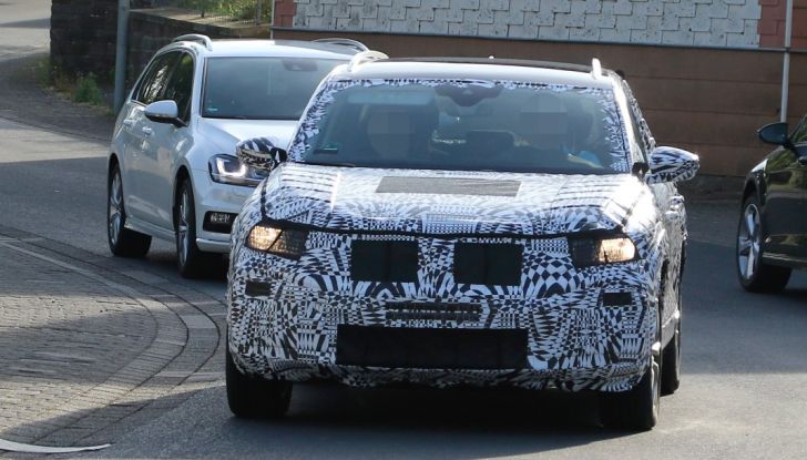 Nuovo Volkswagen Polo SUV 2018: prime foto e indiscrezioni - Foto 2 di 15