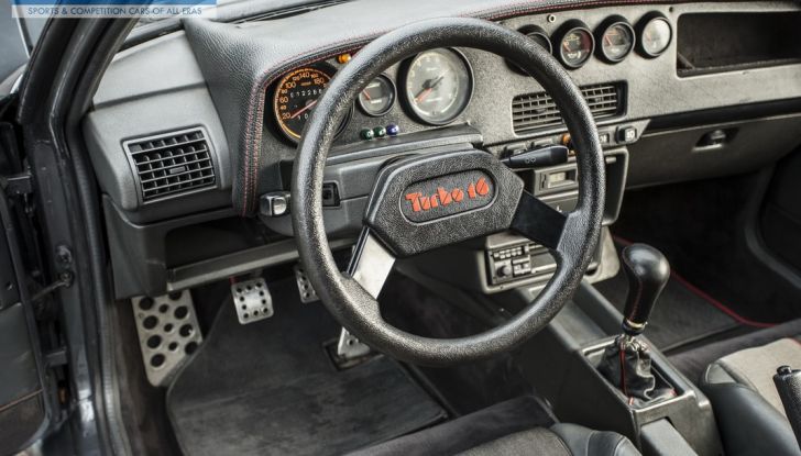 Peugeot 205 T16 è l’auto stradale che più si avvicina ad una vettura del Gruppo B - Foto 8 di 10