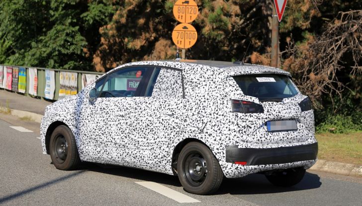 Opel Meriva 2017: le foto spia del prototipo, ora con maggiori dettagli - Foto 15 di 16