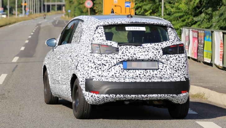 Opel Meriva 2017: le foto spia del prototipo, ora con maggiori dettagli - Foto 16 di 16