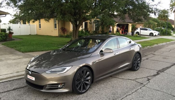 Test Drive Tesla Model S AWD Autopilota in Florida USA - Foto 1 di 20