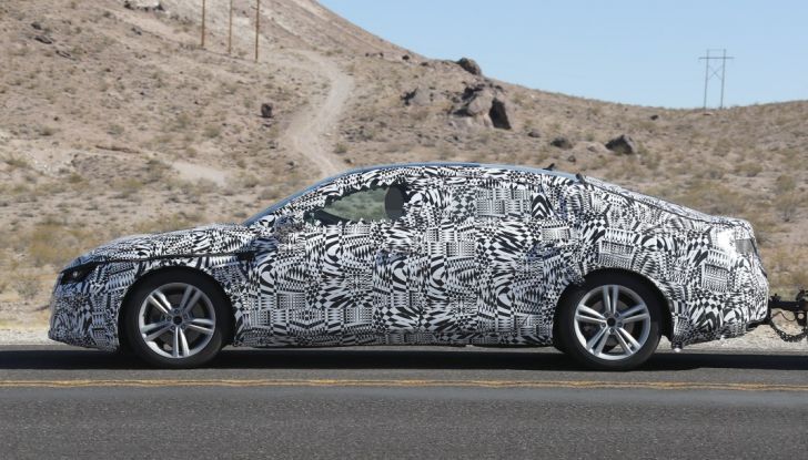 Nuova Volkswagen CC 2017, le prime foto durante i collaudi - Foto 5 di 8
