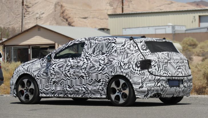 Volkswagen Polo GTI, prime foto spia della nuova generazione - Foto 10 di 14