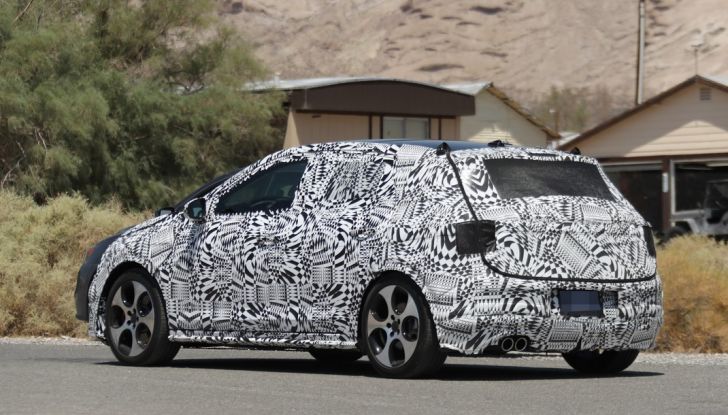 Volkswagen Polo GTI, prime foto spia della nuova generazione - Foto 11 di 14
