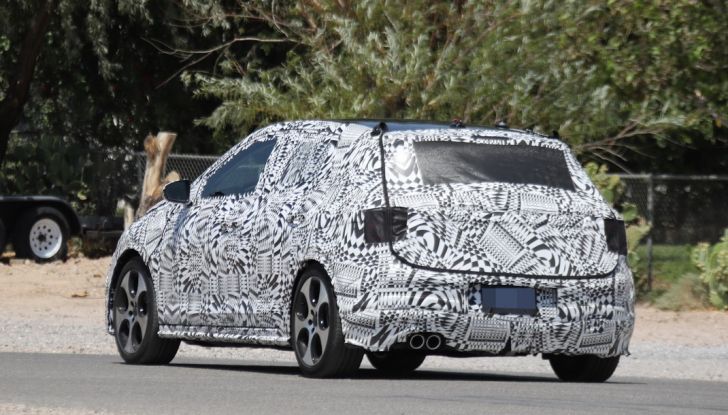 Volkswagen Polo GTI, prime foto spia della nuova generazione - Foto 13 di 14