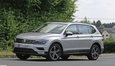 Volkswagen Tiguan XL 2017: le foto spia senza camuffamento