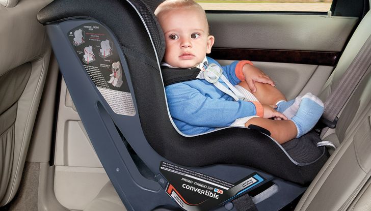 Sicurezza bambini in auto: gli 8 errori da non fare - Foto 8 di 9
