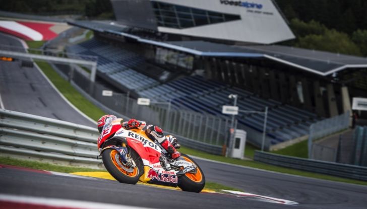 MotoGP 2016, Austria: trionfano le Ducati di Iannone e Dovizioso, Rossi quarto - Foto 1 di 11