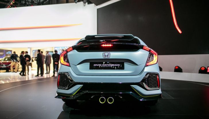 2017 Honda Civic Coupé, posteriore