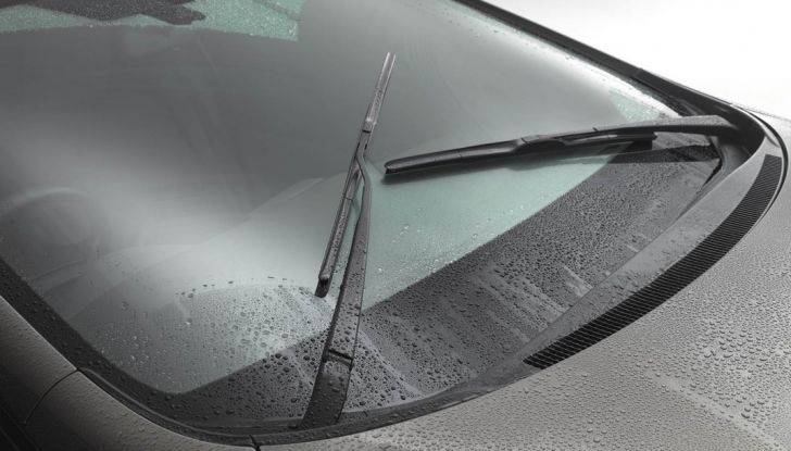 5 consigli per avere spazzole dei tergicristalli sempre efficienti - Foto 3 di 6