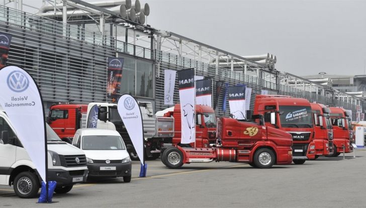 Scania Serie S protagonista di truckEmotion 2016 - Foto 1 di 9