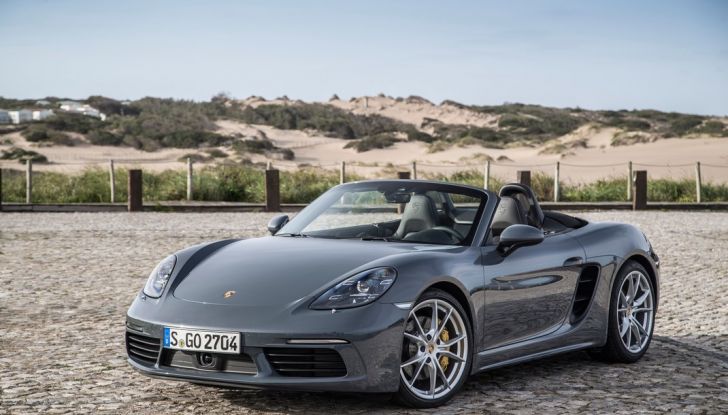 Alfa Romeo Giulia è l'Auto Più Bella Del Web 2016 (18)