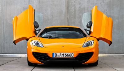 Apple pronta ad acquistare McLaren: pronti 1,8 miliardi di euro
