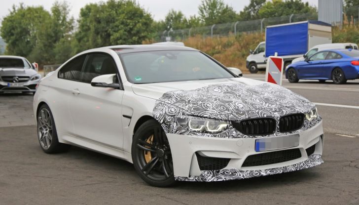 BMW M4 foto spia
