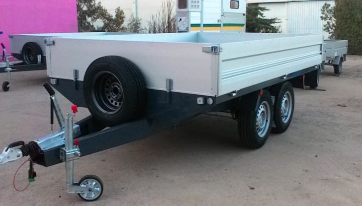 Carrello appendice o rimorchio auto: quale scegliere? - Foto 3 di 8