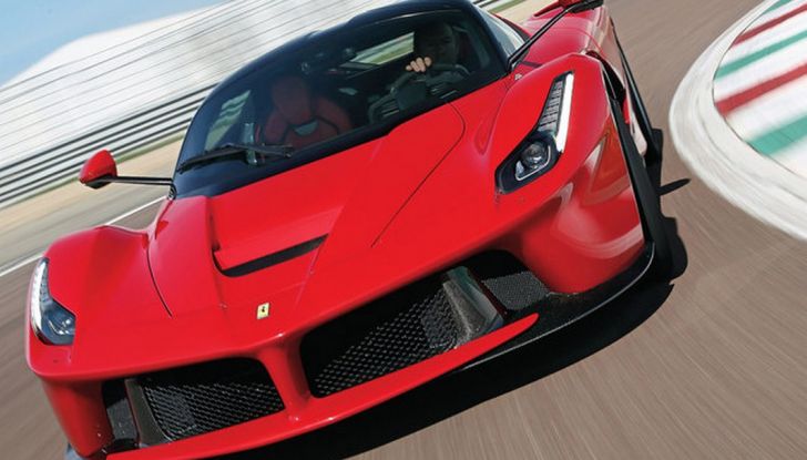 Ferrari LaFerrari terremoto centro italia (7)