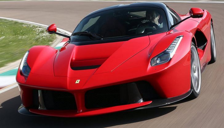 Ferrari LaFerrari terremoto centro italia (8)