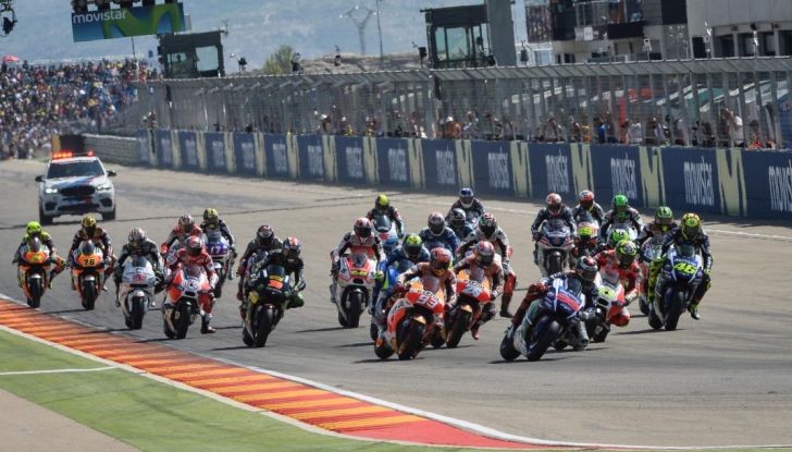 Risultati MotoGP 2016, Aragon: prima fila tutta spagnola, Rossi sesto - Foto 2 di 22