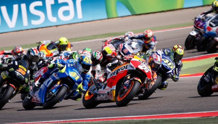 Risultati MotoGP 2016, Aragon: prima fila tutta spagnola, Rossi sesto - Foto 1 di 22