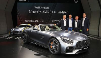 Nuova Mercedes AMG GT C Roadster: il V8 da 557CV e 680Nm di coppia