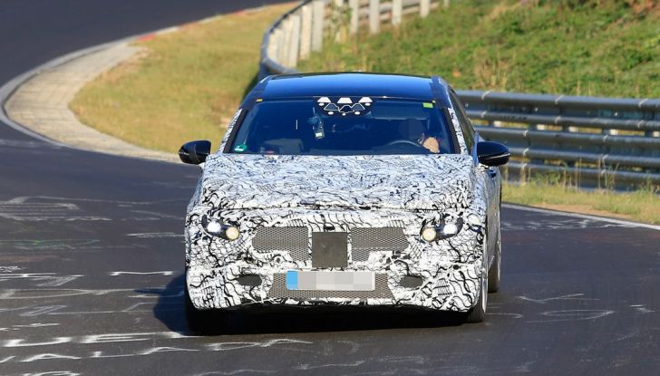 Mercedes Classe A nuove foto spia dal circuito del Nurburgring - Foto 2 di 9