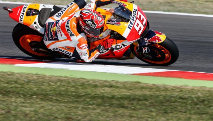 Risultati MotoGP Misano 2016, FP1 ed FP2: Yamaha al comando, Iannone infortunato - Foto 28 di 32