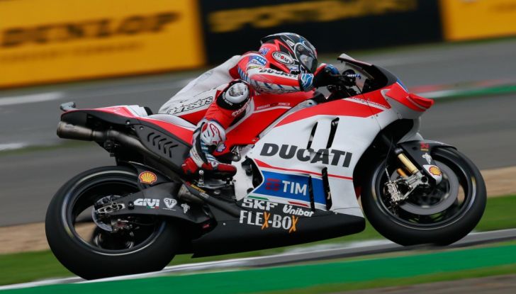 Risultati MotoGP FP1 ed FP2, Silverstone 2016: Suzuki e Ducati sotto un cielo scuro - Foto 2 di 23