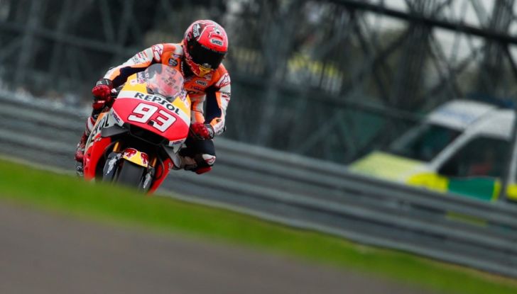 Risultati MotoGP FP1 ed FP2, Silverstone 2016: Suzuki e Ducati sotto un cielo scuro - Foto 22 di 23
