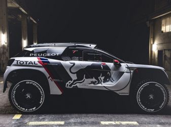 Nuova Peugeot 3008 DKR pronta per la Dakar 2017