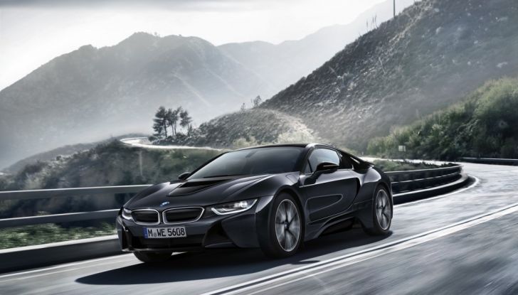 BMW i3 2017 al Salone di Parigi: batteria da 94Ah per 300Km di autonomia - Foto 10 di 14