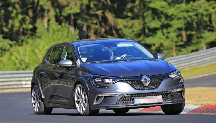Renault Megane RS 2017, le prime foto al Nurburgring - Foto 1 di 19